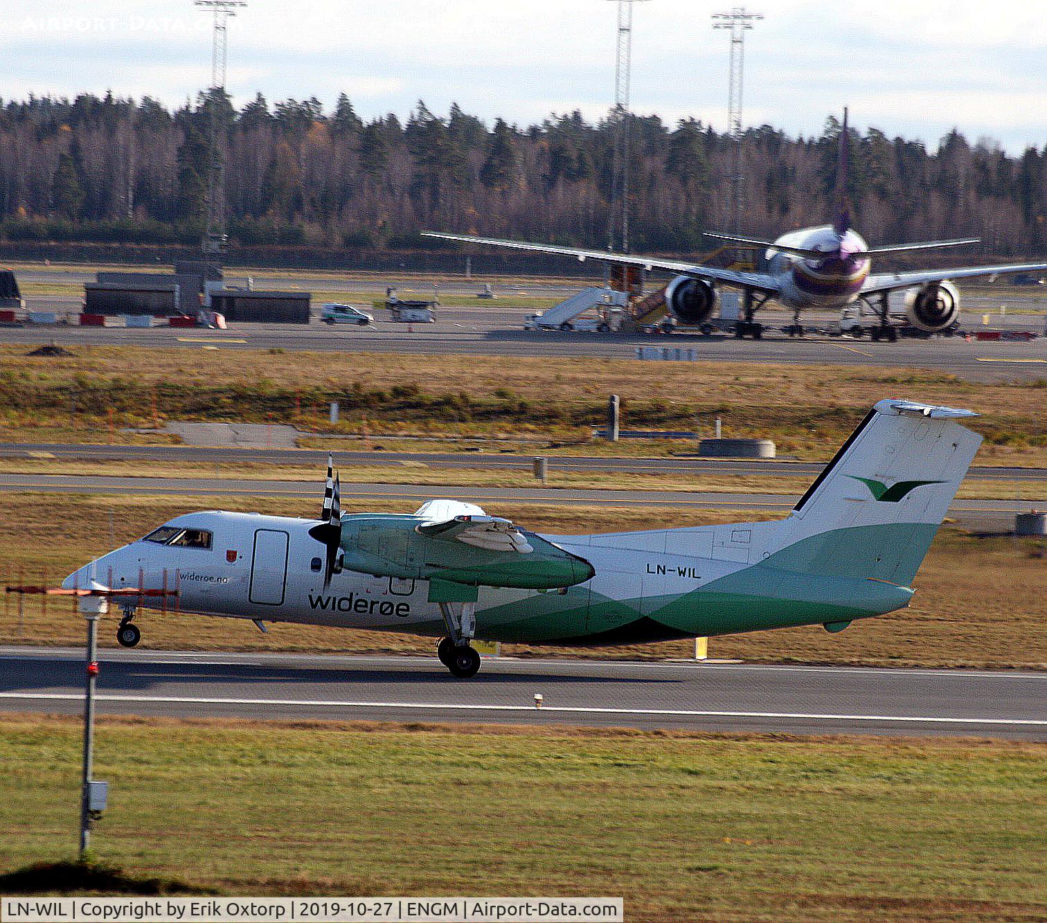 LN-WIL, 1995 De Havilland Canada DHC-8-103B Dash 8 C/N 398, LN-WIL in OSL