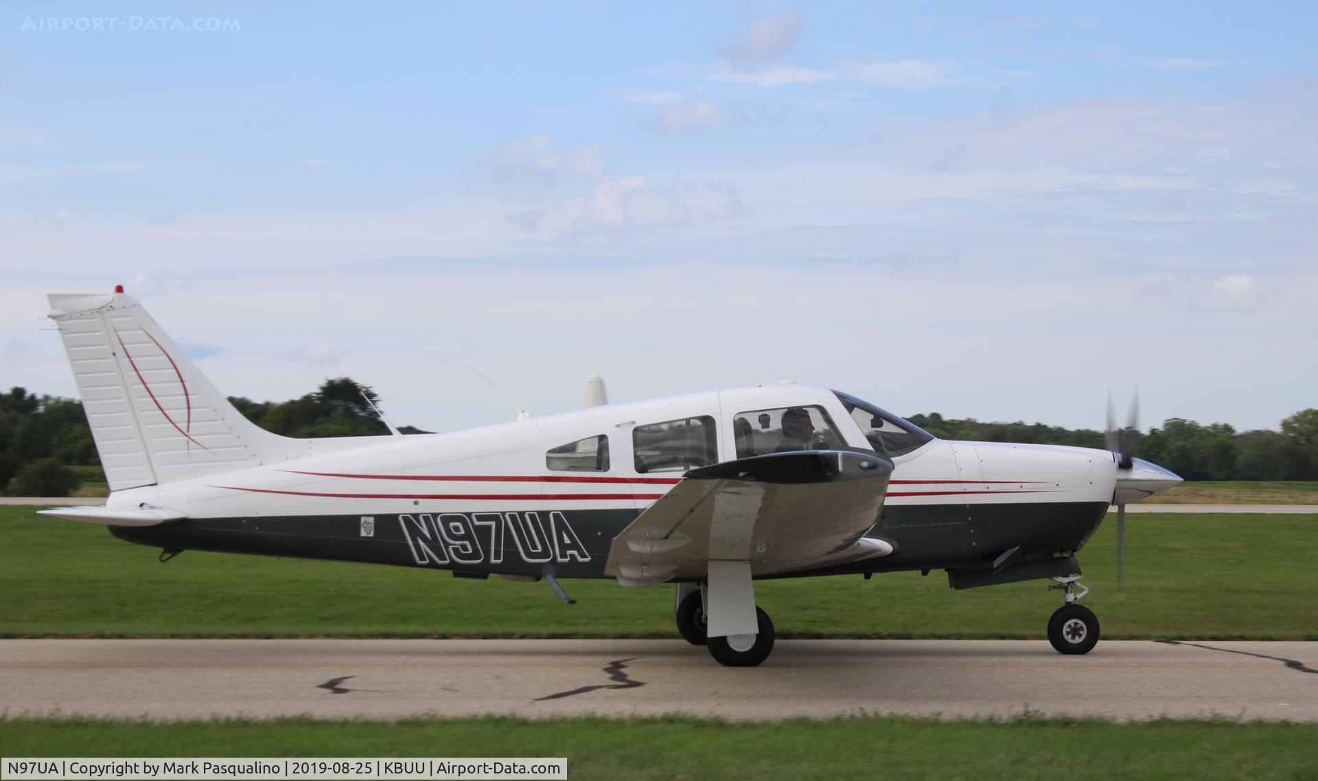 N97UA, 1978 Piper PA-28R-201 Cherokee Arrow III C/N 28R7837163, Piper PA-28R-201
