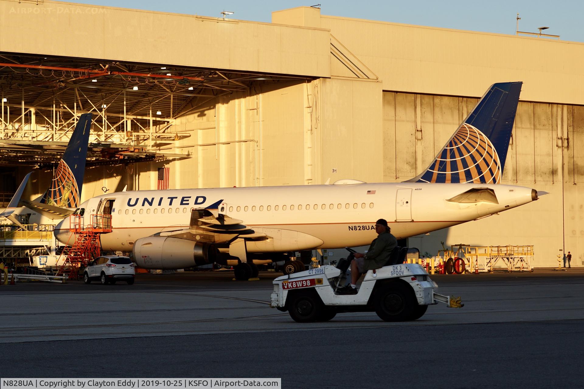 N828UA, 1999 Airbus A319-131 C/N 1031, SFO 2019.