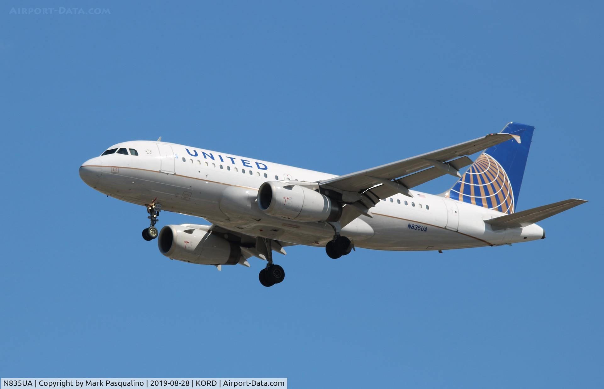 N835UA, 2001 Airbus A319-131 C/N 1426, Airbus A319-131