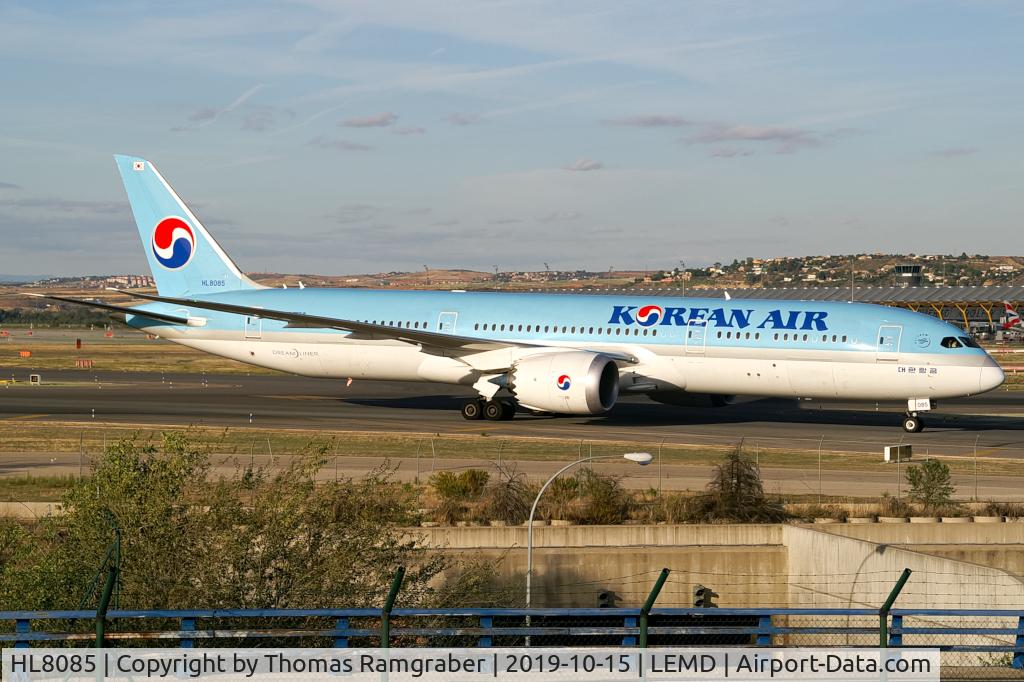 HL8085, 2017 Boeing 787-9 Dreamliner C/N 34814, Korean Air Boeing 787-9 Dreamliner