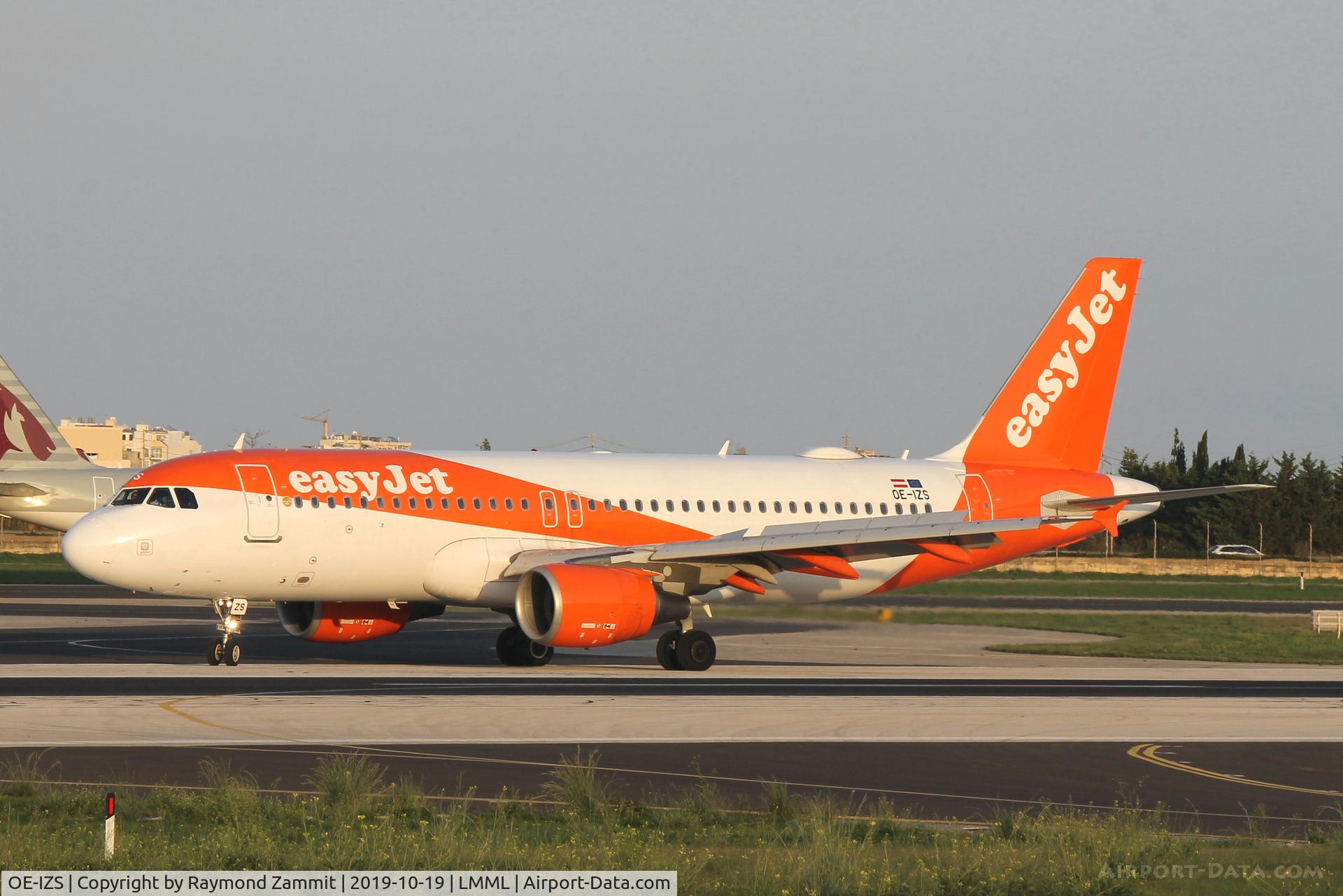 OE-IZS, 2009 Airbus A320-214 C/N 3945, A320 OE-IZS Easyjet