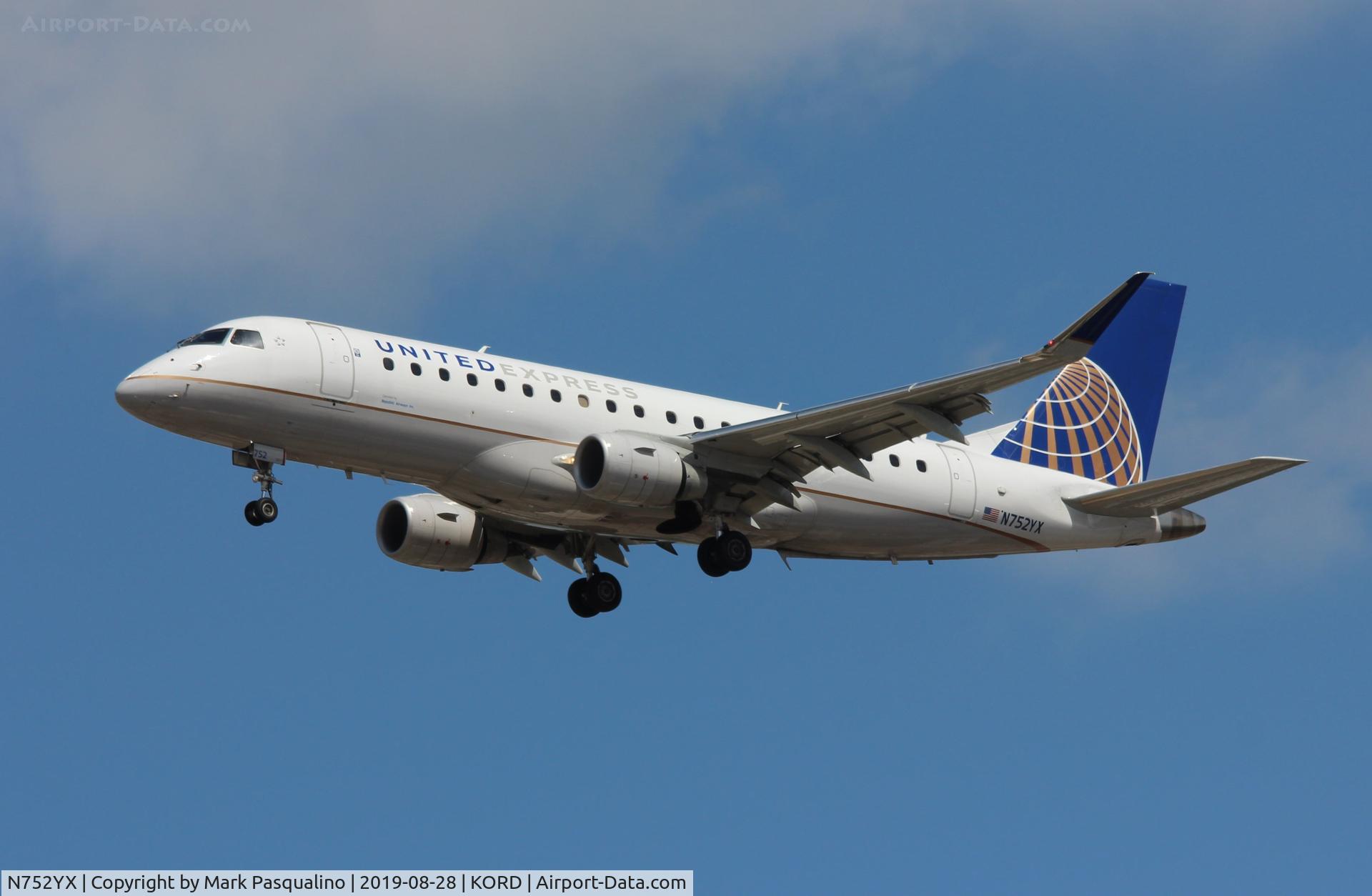 N752YX, 2017 Embraer 175LR (ERJ-170-200LR) C/N 17000689, ERJ-170-200LR