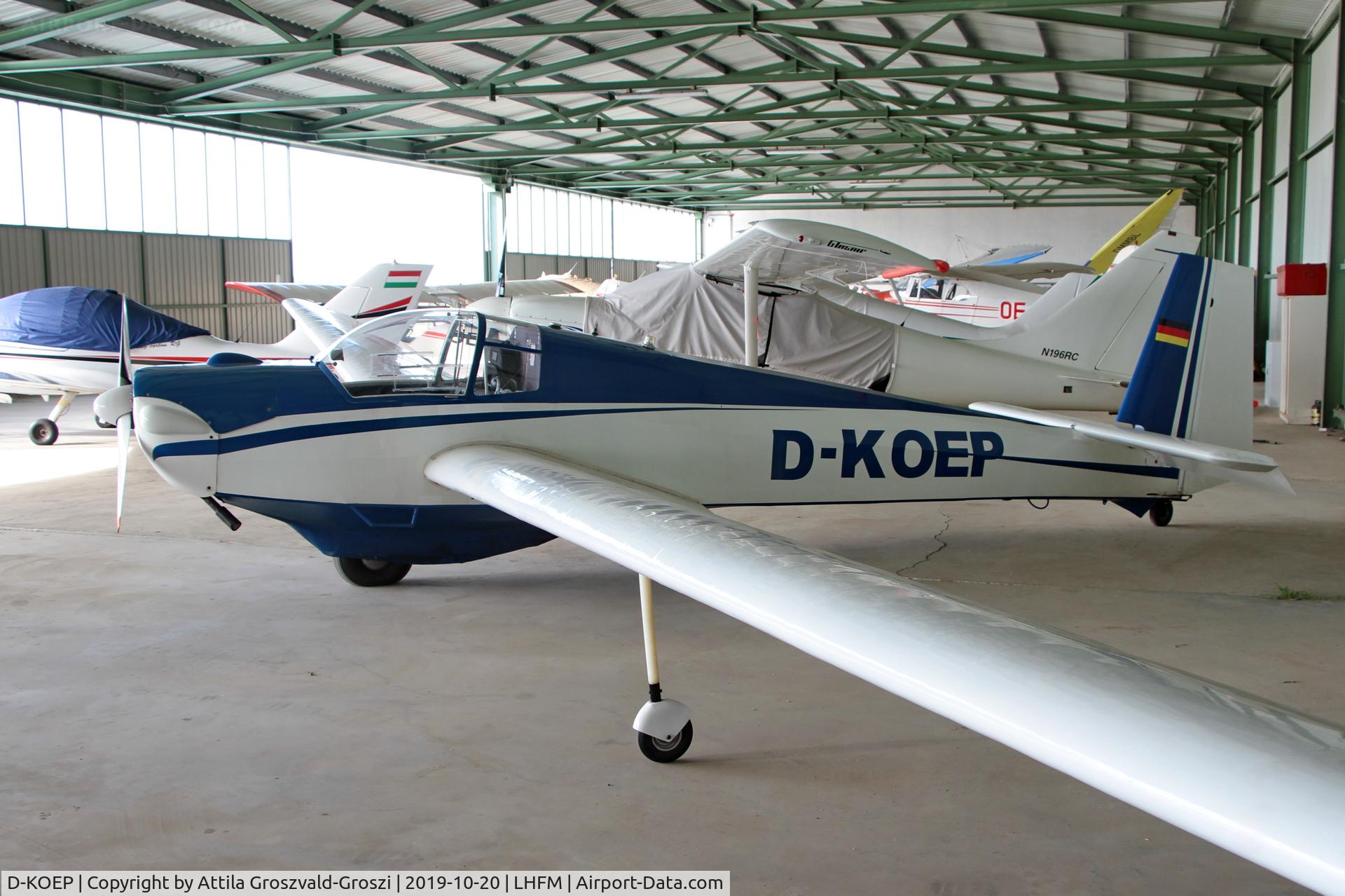 D-KOEP, 1976 Scheibe SF-25C Falke 1700 C/N 4475, LHFM - Fertöszentmiklós, Meidl Airport, Hungary