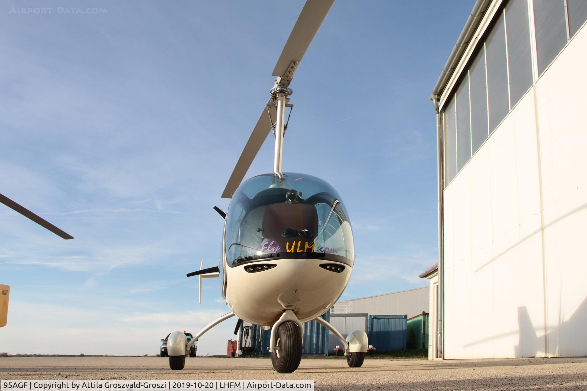 95AGF, Niki Lightning C/N L00, LHFM - Fertöszentmiklós, Meidl Airport, Hungary