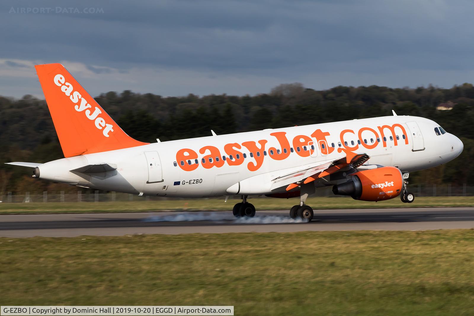 G-EZBO, 2007 Airbus A319-111 C/N 3082, Landing RWY 09