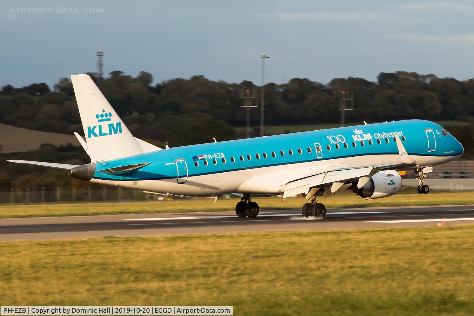 PH-EZB, 2008 Embraer 190LR (ERJ-190-100LR) C/N 19000235, Landing RWY 09