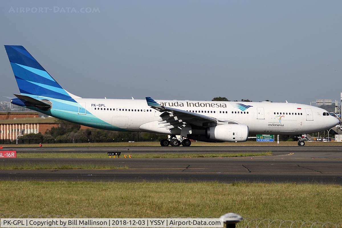 PK-GPL, 2010 Airbus A330-243 C/N 1184, taxi from 34L