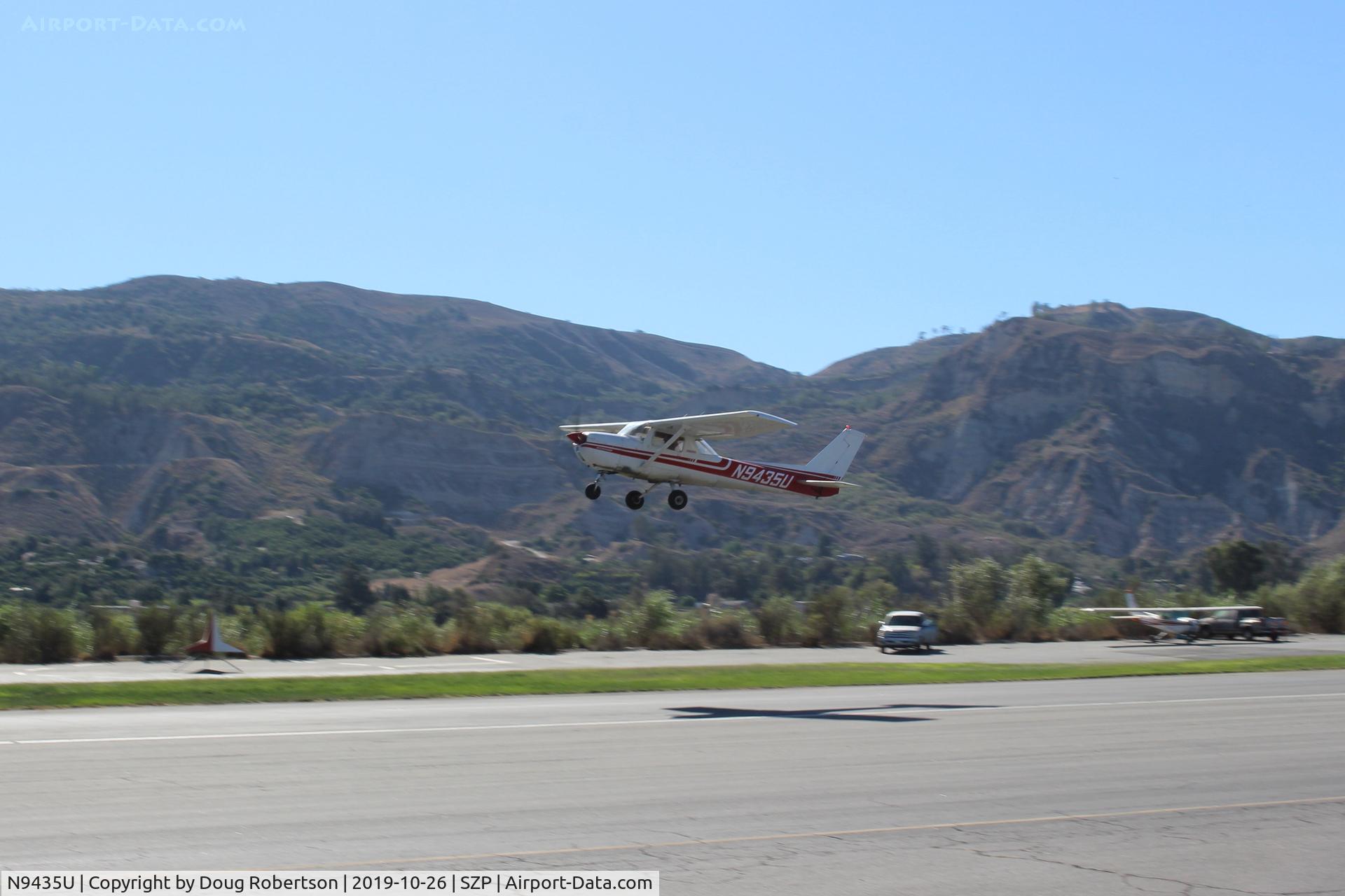 N9435U, 1976 Cessna 150M C/N 15078383, 1976 Cessna 150M, Continental O-200 100 Hp, takeoff climb Rwy 04