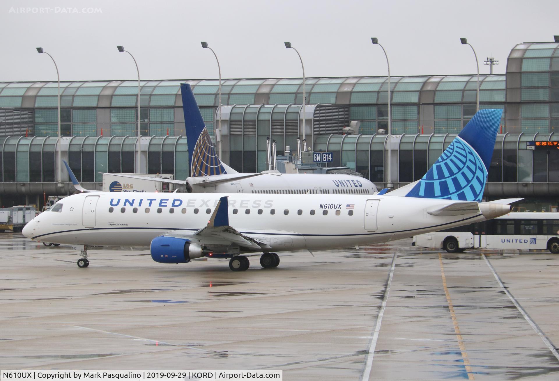 N610UX, 2019 Embraer 175LR (ERJ-170-200LR) C/N 17000808, ERJ-170-200LR