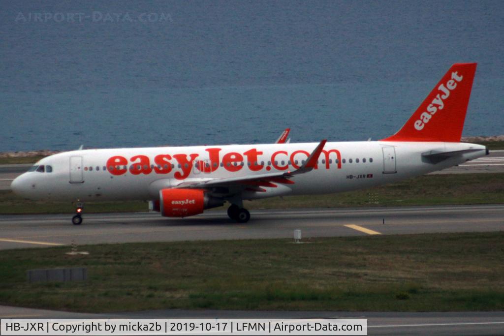 HB-JXR, 2014 Airbus A320-214 C/N 6177, Taxiing