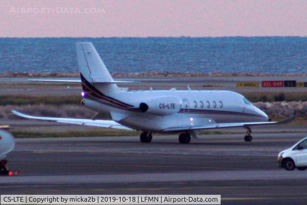 CS-LTE, 2017 Cessna 680A Citation Latitude C/N 680A-0109, Taxiing
