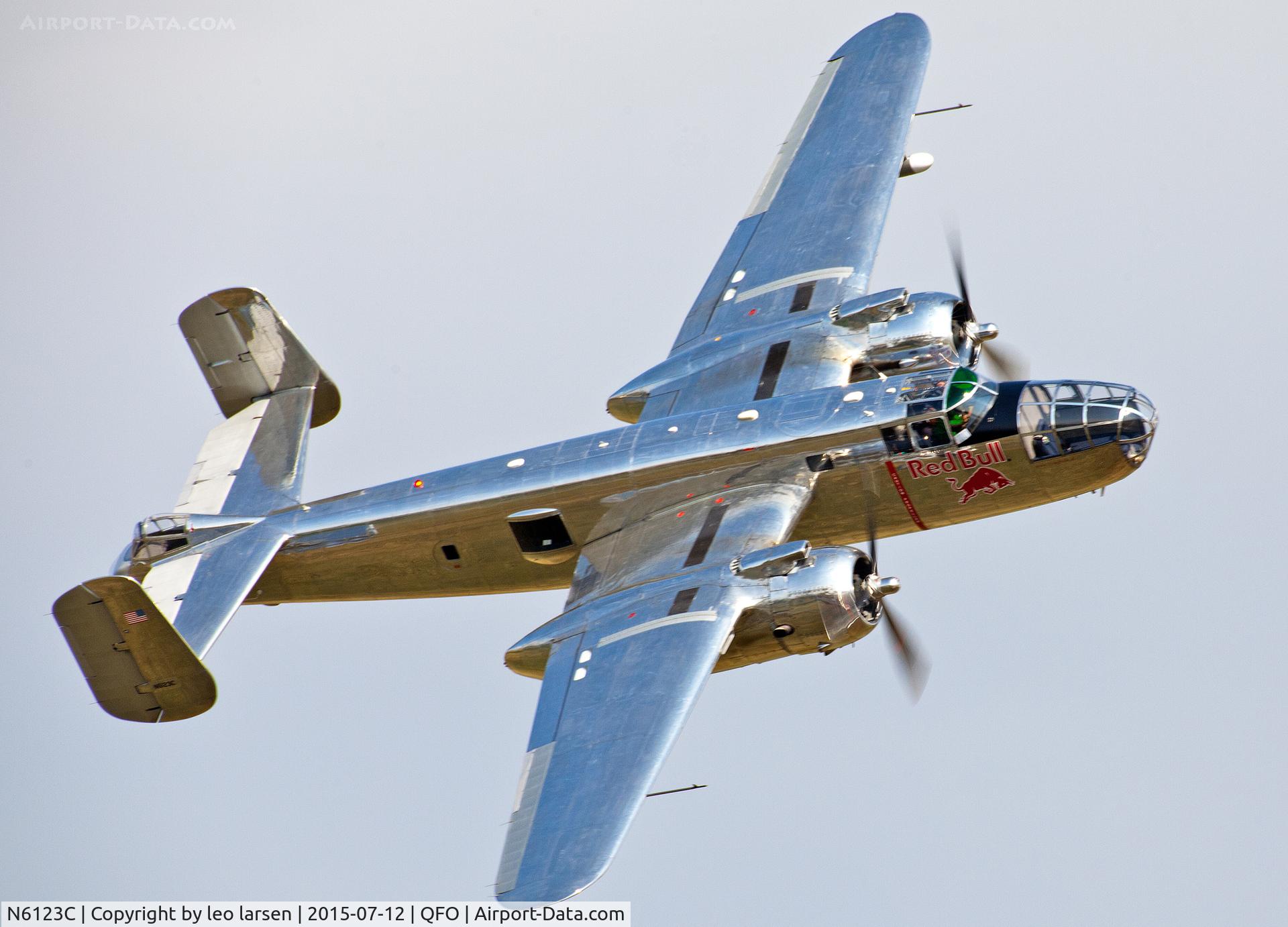 N6123C, 1945 North American B-25J-30-NC Mitchell Mitchell C/N 108-47647, Duxford 12.7.2015