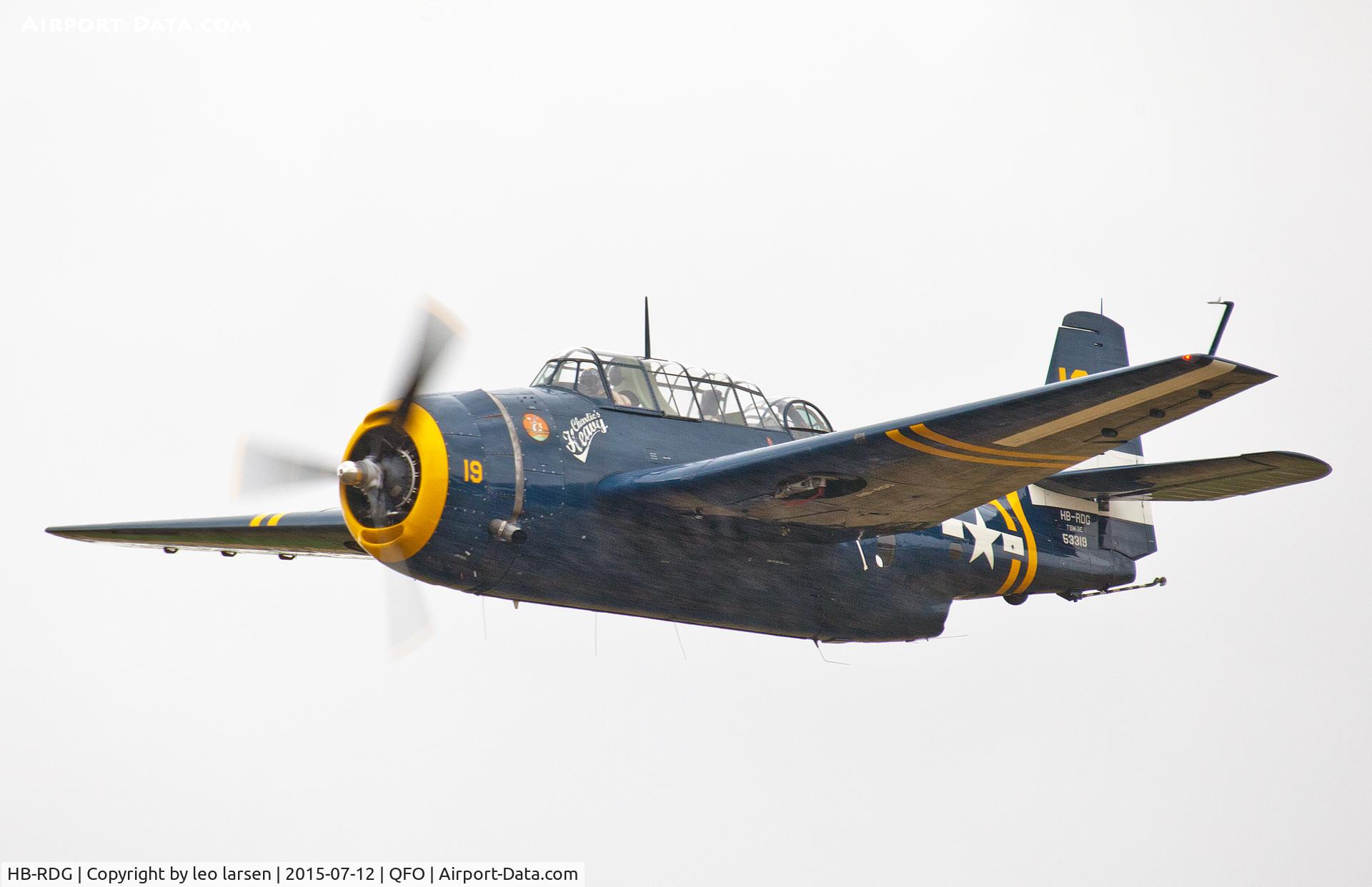 HB-RDG, 1945 Grumman TBM-3R Avenger C/N 3381, Duxford 12.7.2015 duing rainshower.