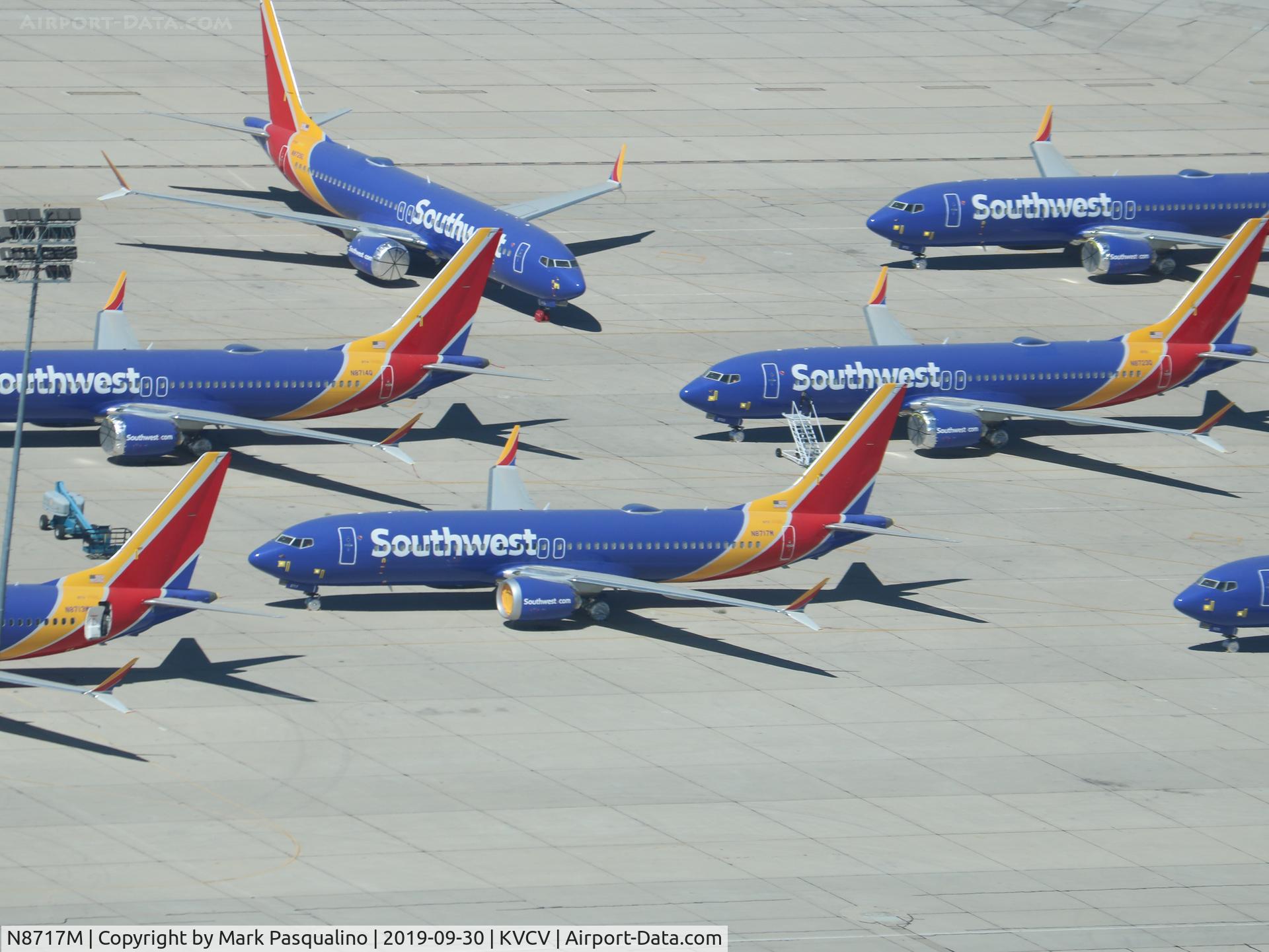 N8717M, 2018 Boeing 737-8 MAX C/N 42751, Boeing 737-8 MAX