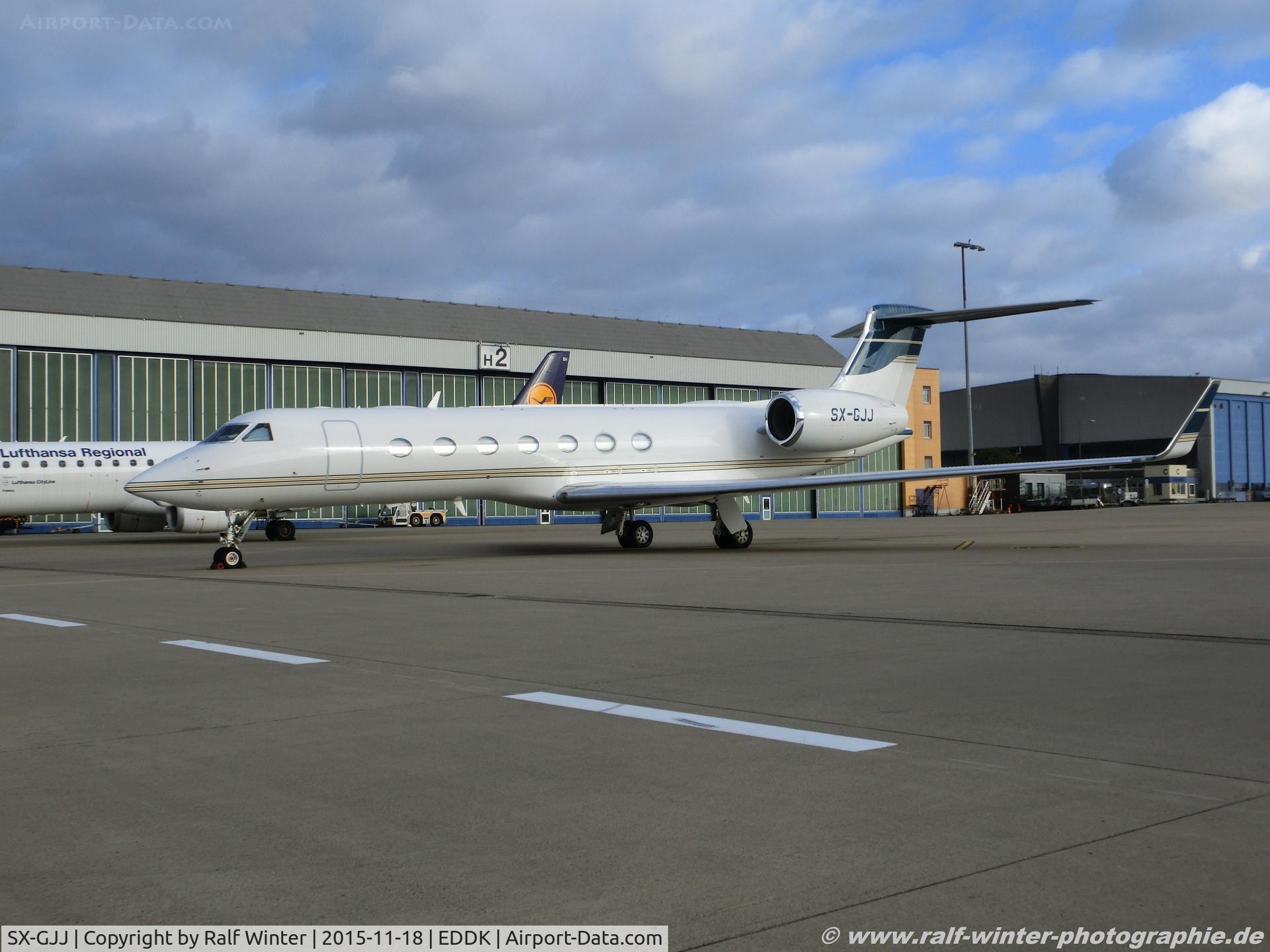 SX-GJJ, 2011 Gulfstream Aerospace GV-SP (G550) C/N 5350, Gulfstream GV-SP G550 - GNJ Gain Jet Aviation - 5350 - SX-GJJ - 18.11.2015 - CGN