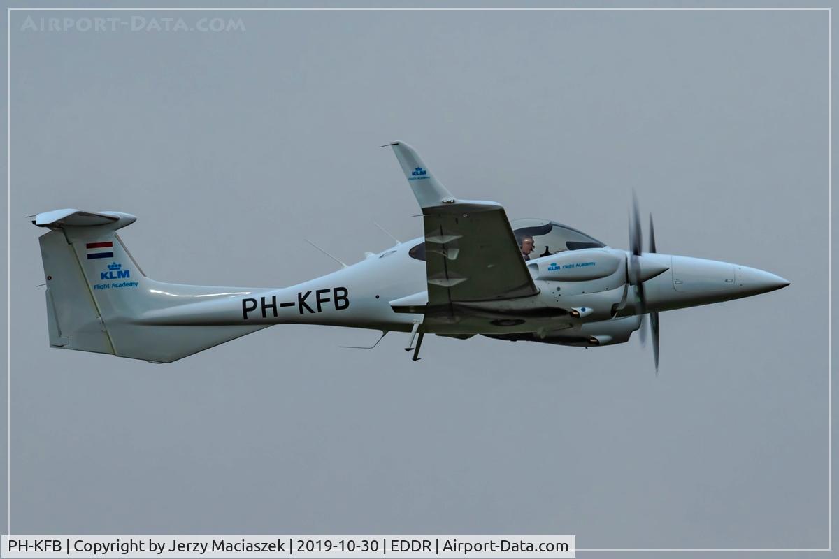 PH-KFB, 2018 Diamond DA-42 NG Twin Star C/N 42.N373, Diamond DA-42 NG,