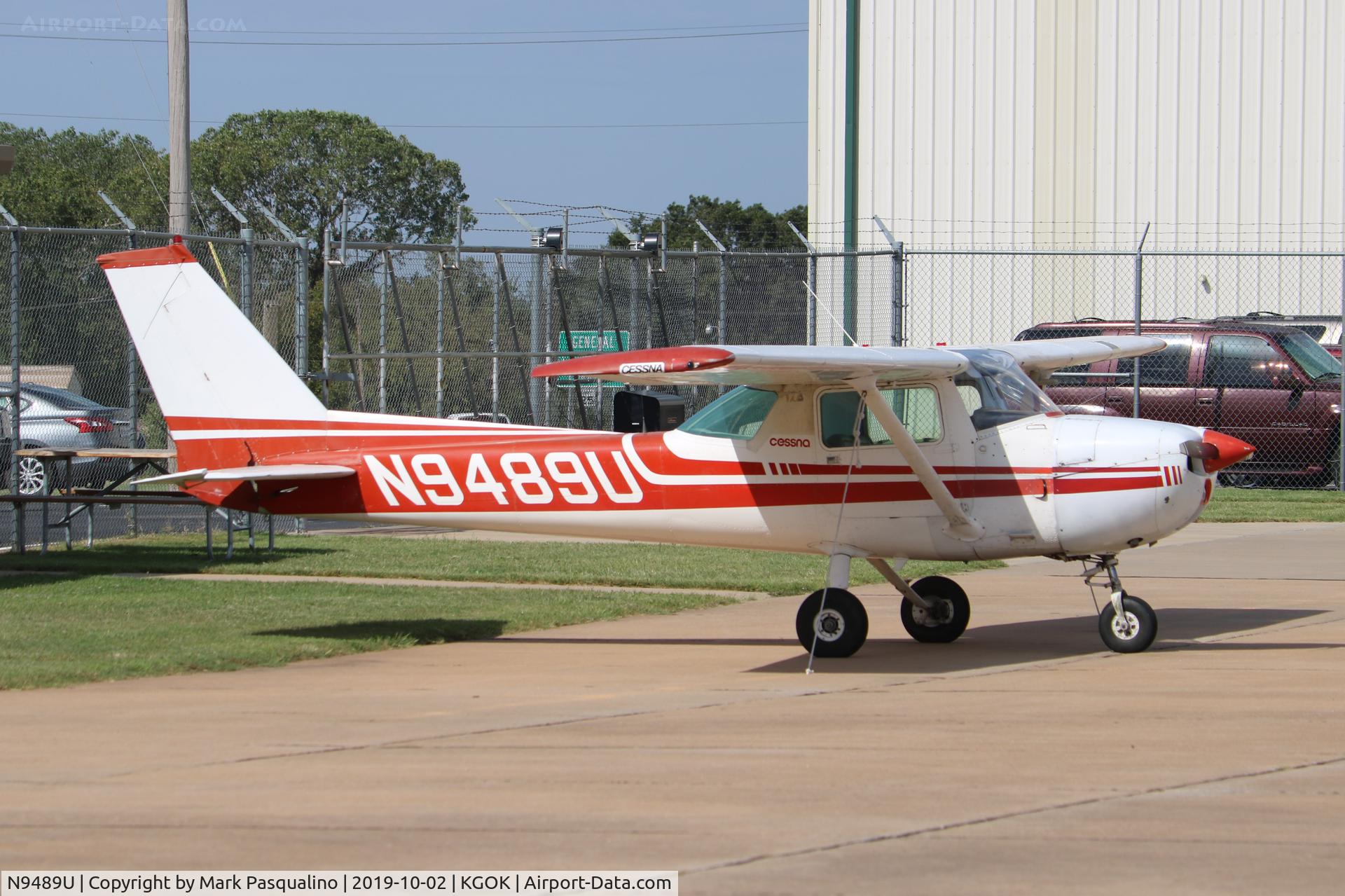 N9489U, 1976 Cessna 150M C/N 15078437, Cessna 150M