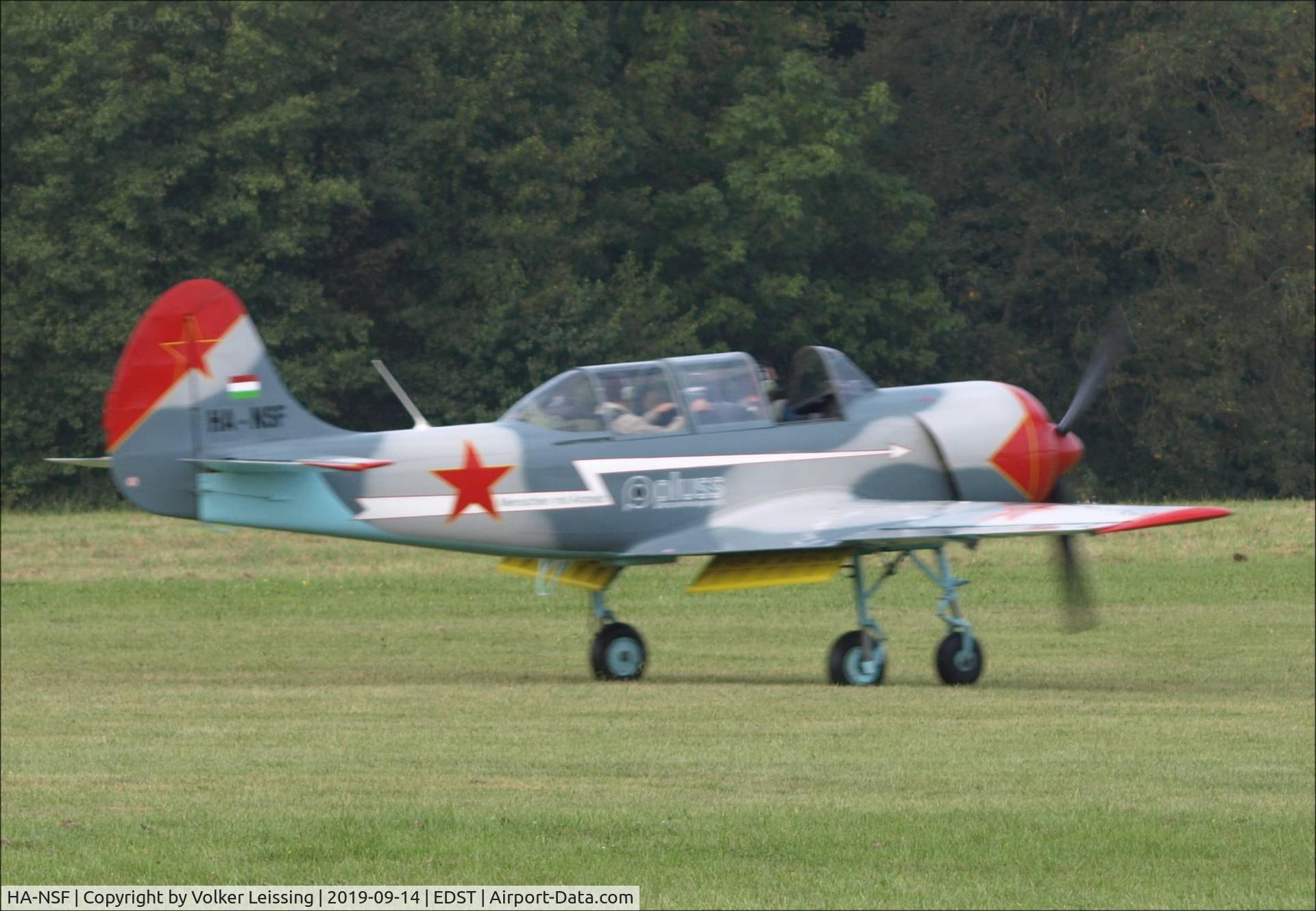 HA-NSF, 1990 Bacau Yak-52 C/N 9010313, landing at ott19