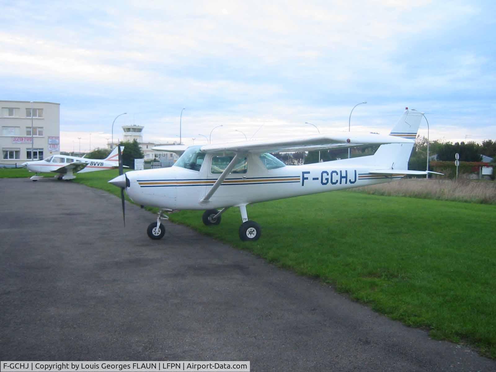 F-GCHJ, Reims F152 C/N 1702, F-GCHJ
2006
AIR SCHOOL : AEROPILOT
TOUSSUS LE NOBLE
FRANCE