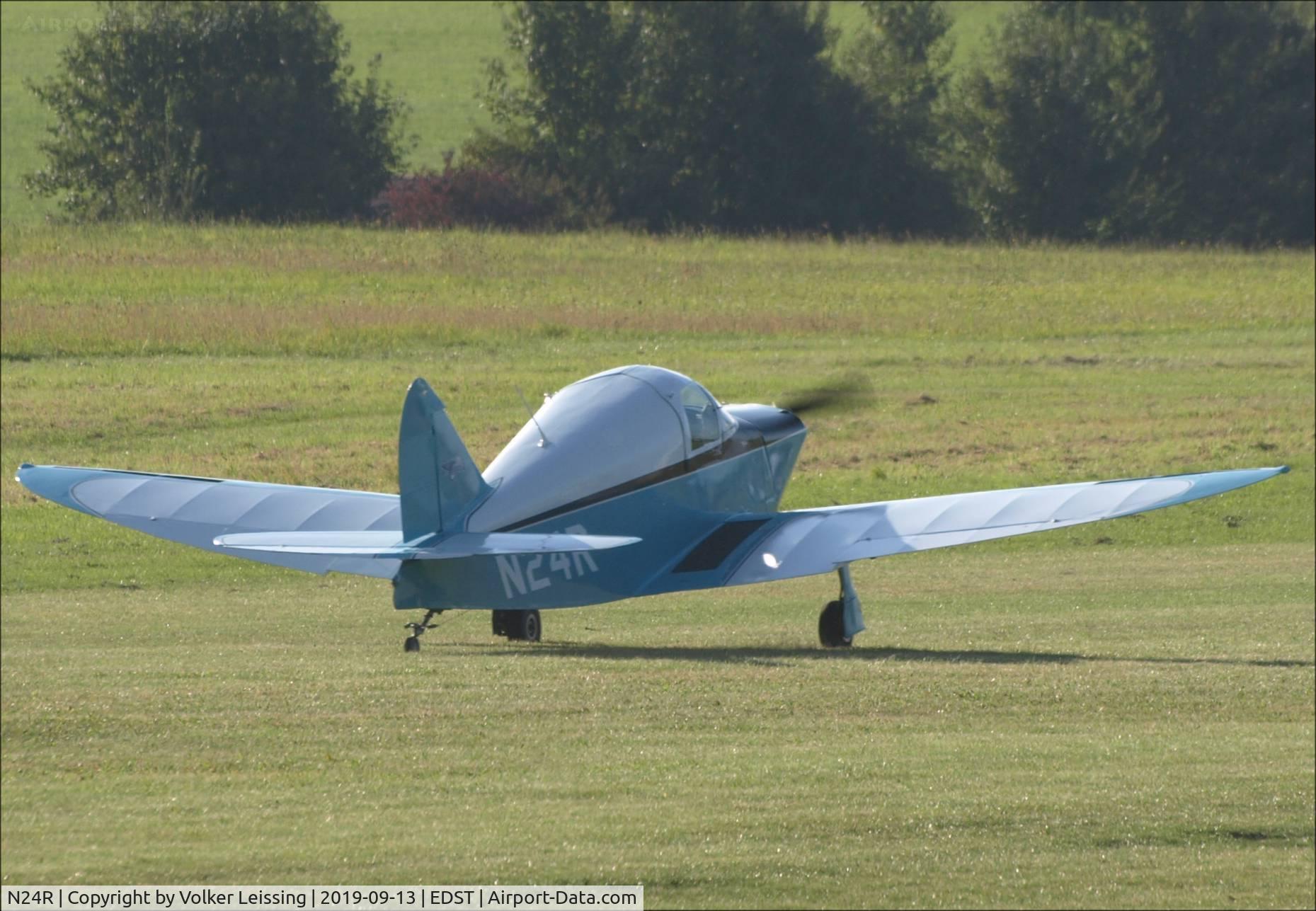 N24R, 1940 Culver LCA C/N 186, landing at ott19