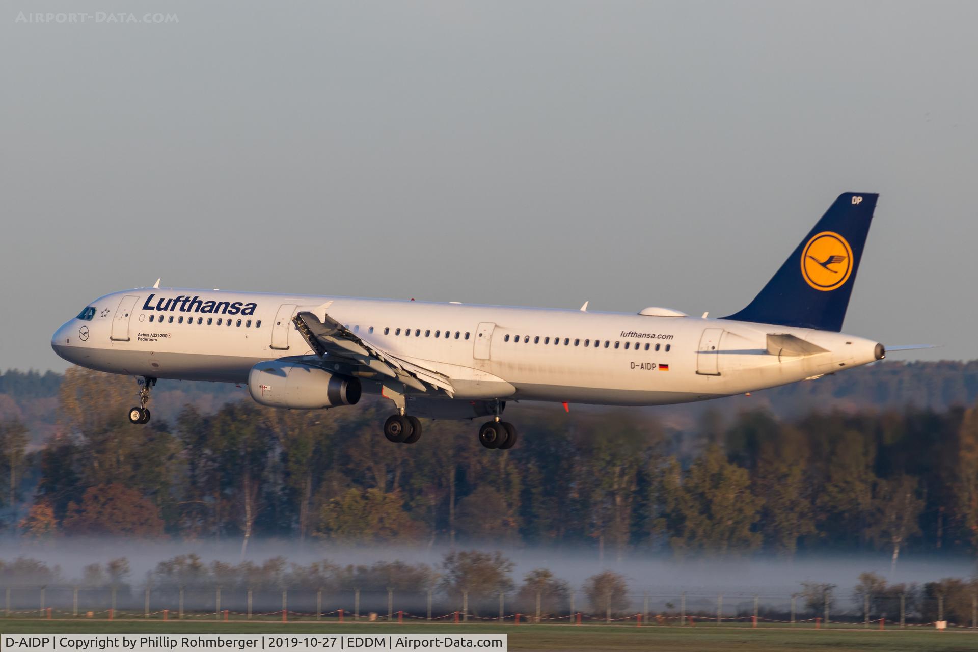 D-AIDP, 2012 Airbus A321-231 C/N 5049, approaching EDDM in the morning.