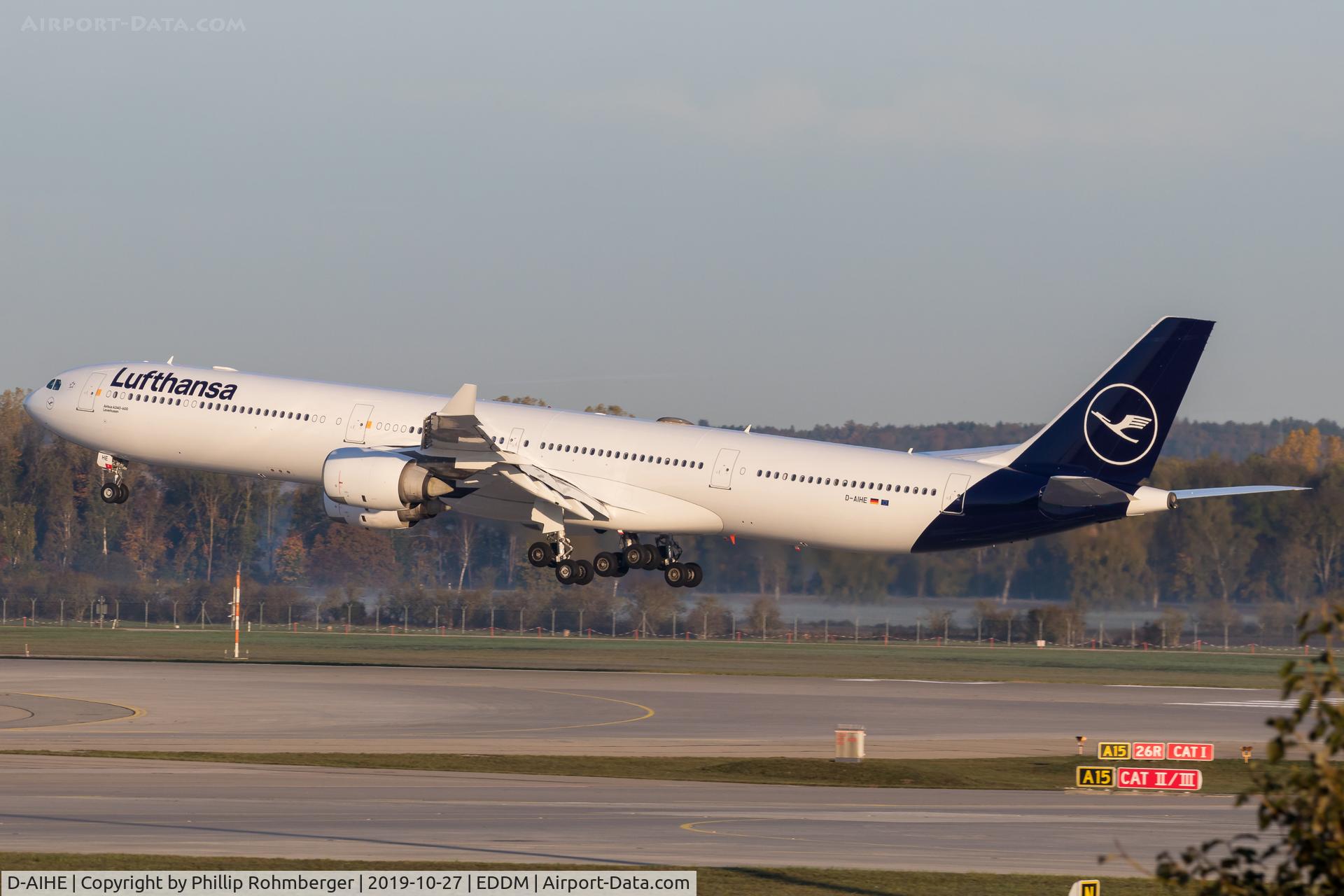 D-AIHE, 2003 Airbus A340-642 C/N 540, approaching EDDM in the morning.