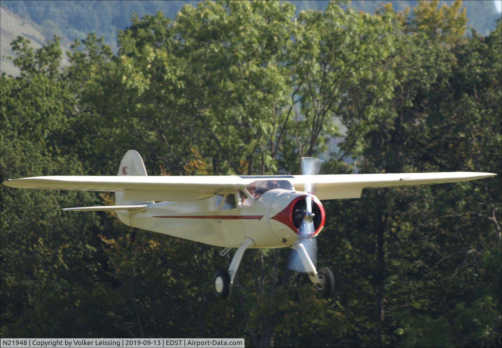 N21948, 1940 Cessna C-165 Airmaster C/N 563, short final at ott19
