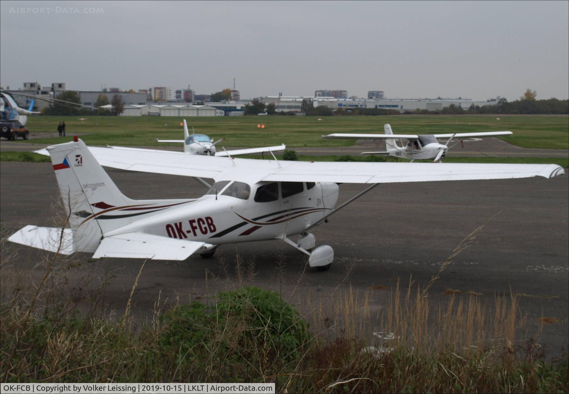 OK-FCB, 2006 Cessna 172S C/N 172S10166, parking
