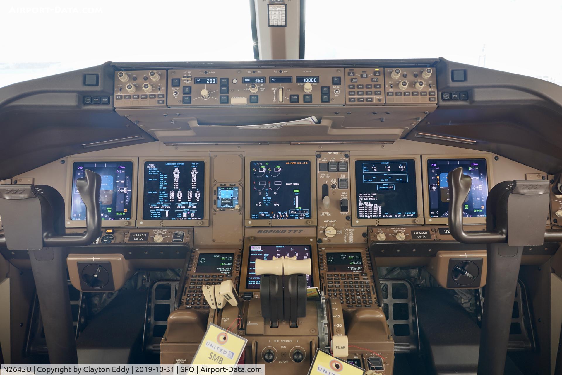N2645U, 2017 Boeing 777-322/ER C/N 64989, SFO 2019.
