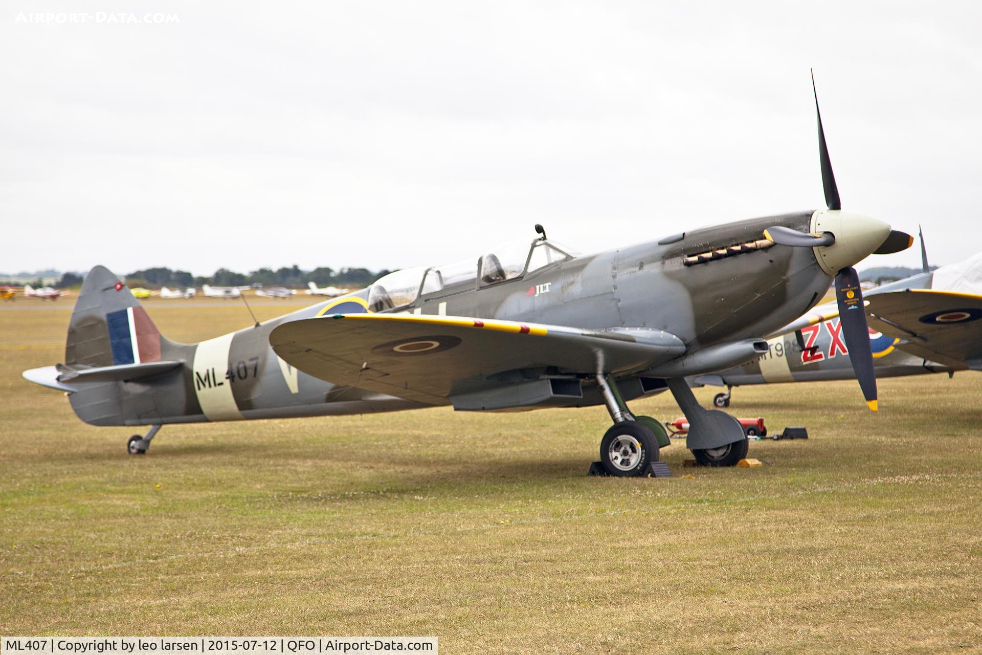 ML407, 1944 Supermarine 509 Spitfire LF.IX (T.IX) C/N CBAF.8463, Duxford 12.7.2015