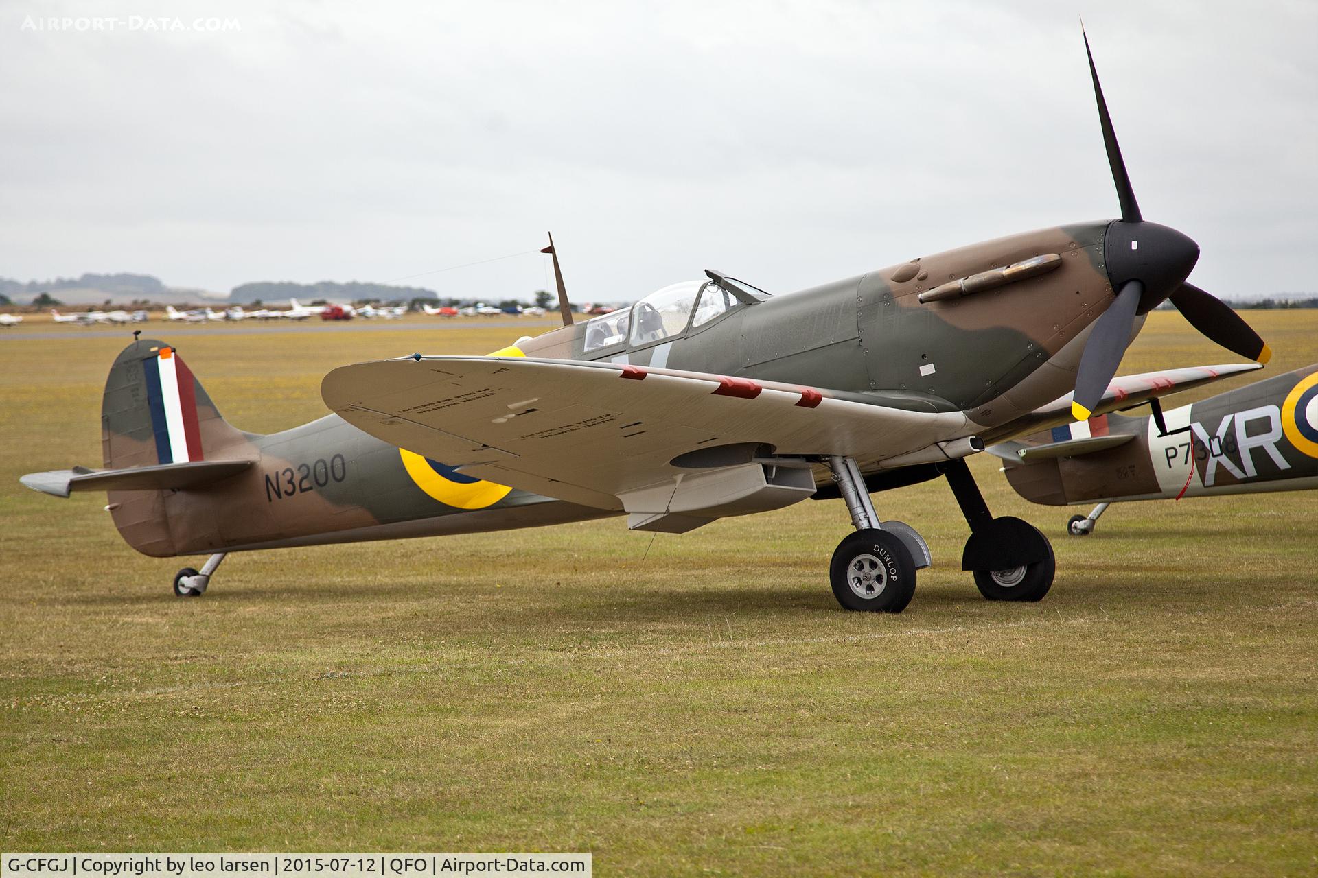 G-CFGJ, 1939 Supermarine Spitfire 1 C/N 441, Duxford 12.7.2015