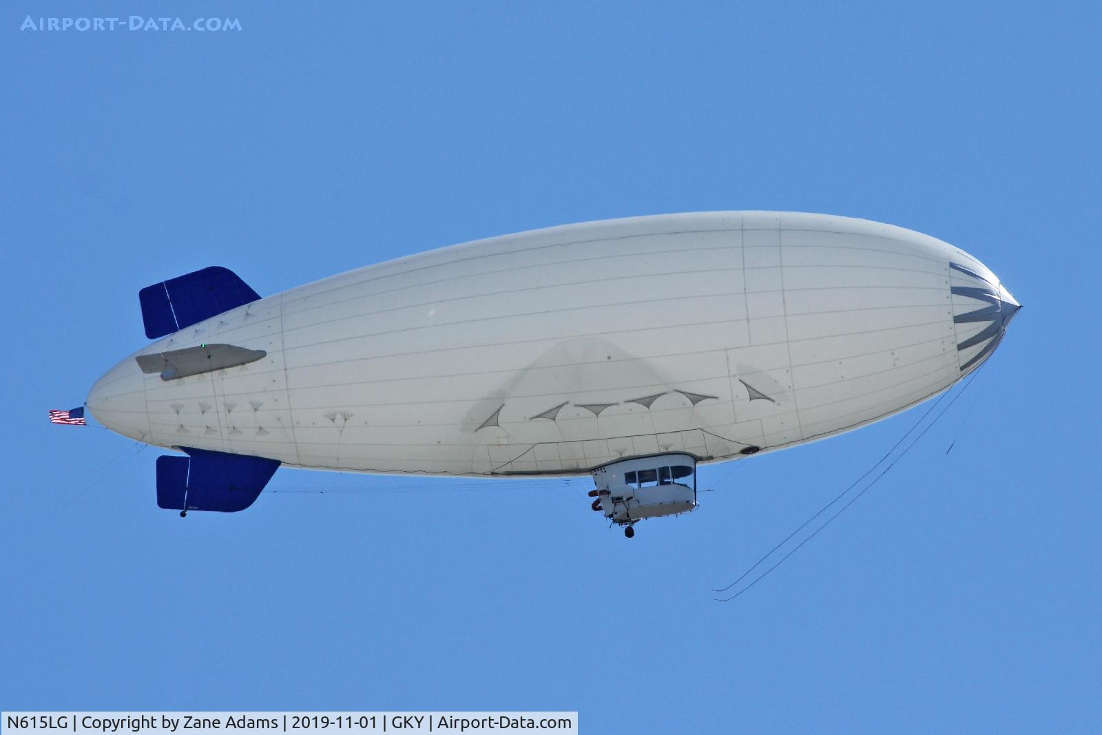 N615LG, 1997 American Blimp Corp A60R C/N 015, Former Met Life Blimp - flying over Fort Worth, in town for NASCAR