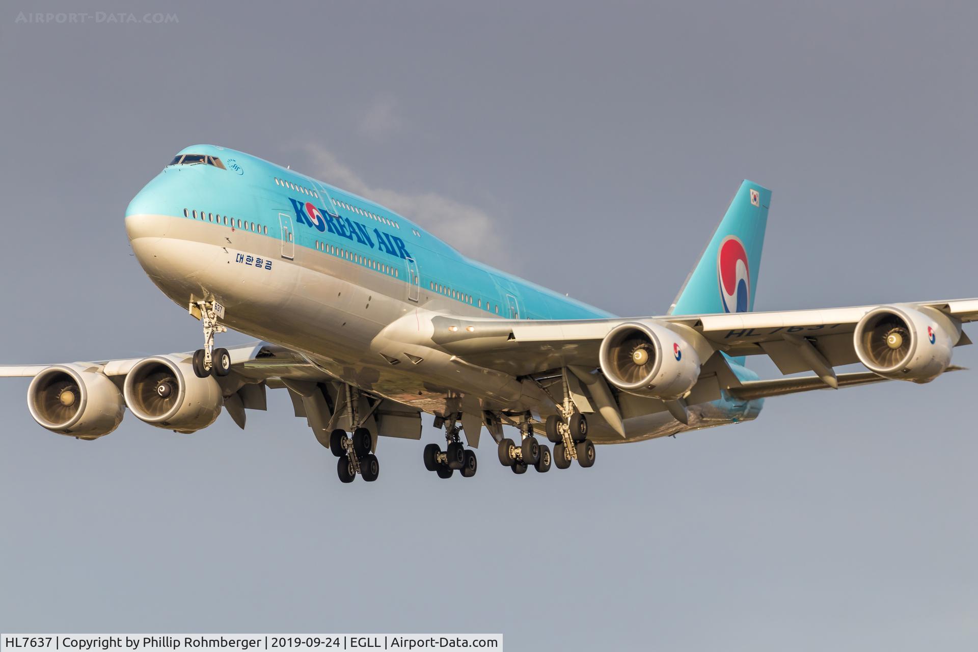 HL7637, 2016 Boeing 747-8B5 C/N 40909, approaching EGLL.