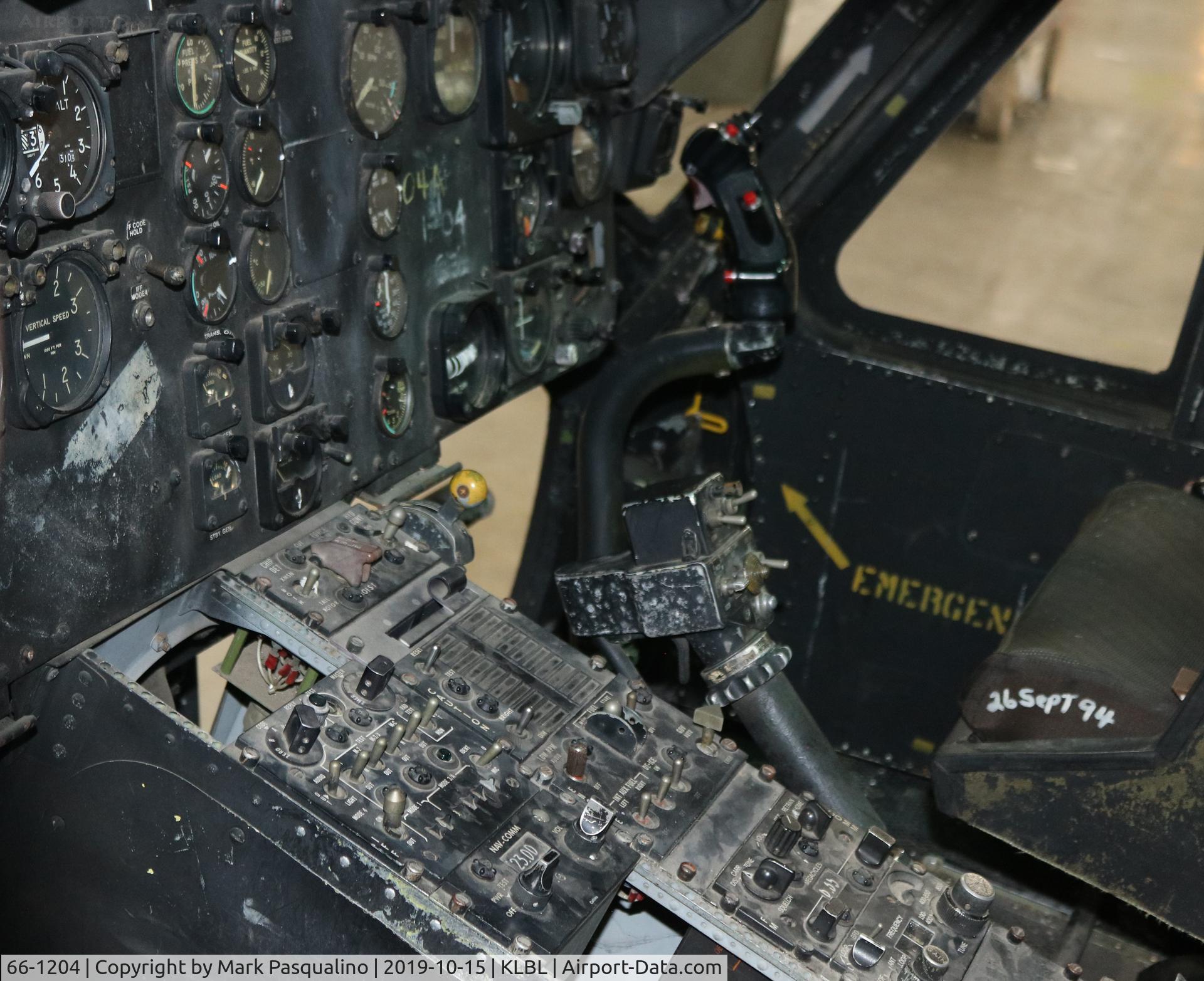 66-1204, 1966 Bell UH-1H C/N 5687, Bell UH-1H
