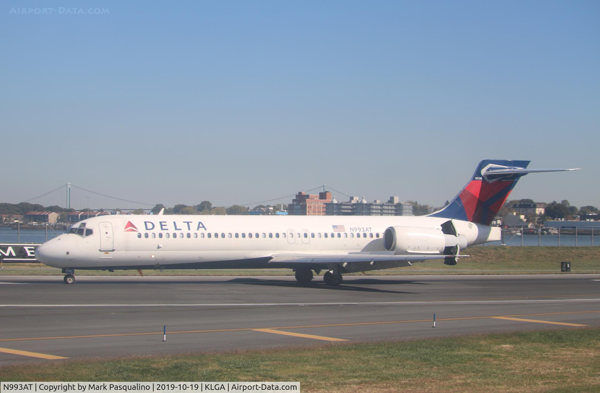 N993AT, 2002 Boeing 717-200 C/N 55137, Boeing 717-200