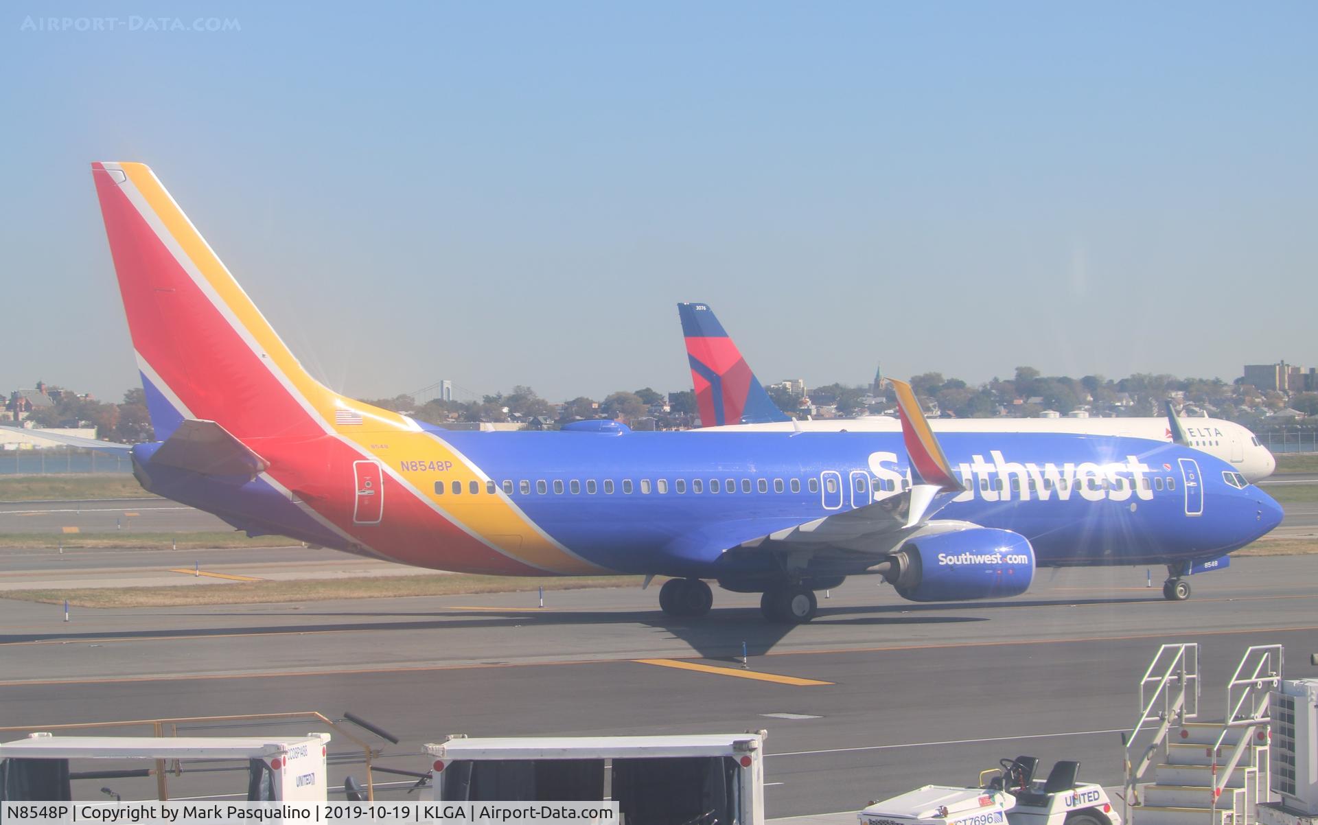 N8548P, 2017 Boeing 737-800 C/N 36968, Boeing 737-8H4