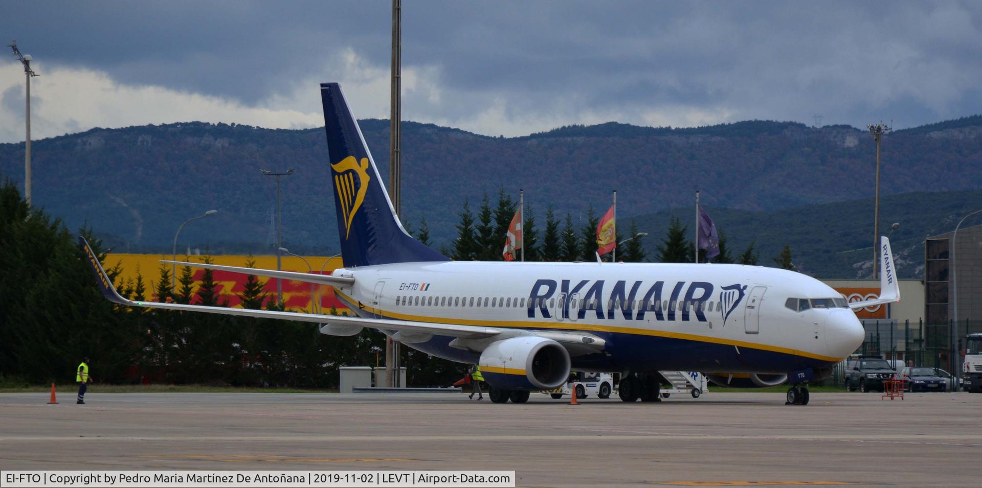 EI-FTO, 2016 Boeing 737-8AS C/N 44765, Aeropuerto de Foronda - Vitoria-Gasteiz - Euskadi - España