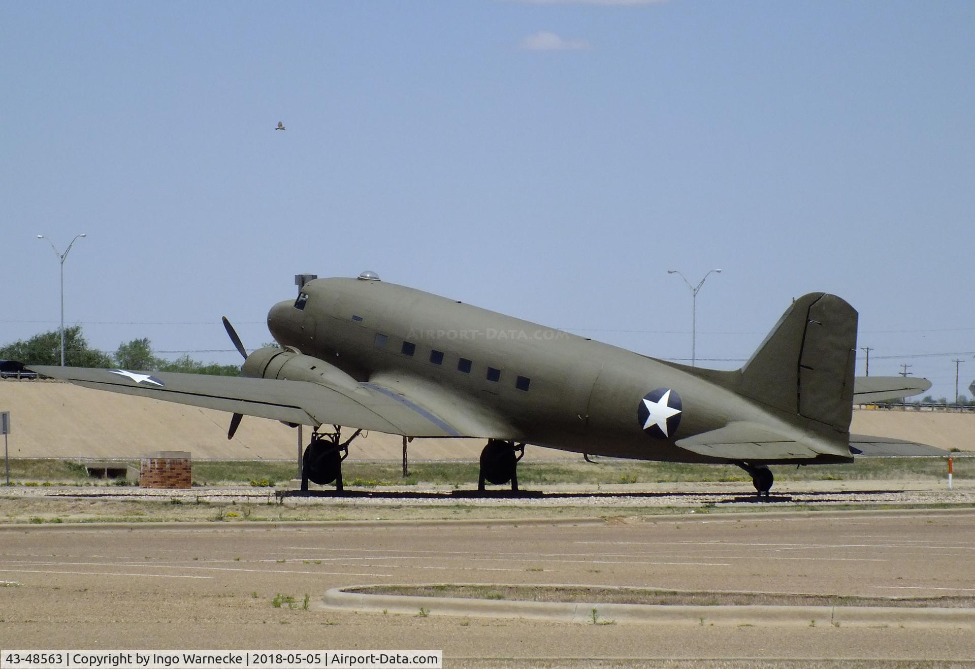 43-48563, 1944 Douglas DC3C (C-47B) C/N 14379, Douglas C-47 outside the Silent Wings Museum, Lubbock TX