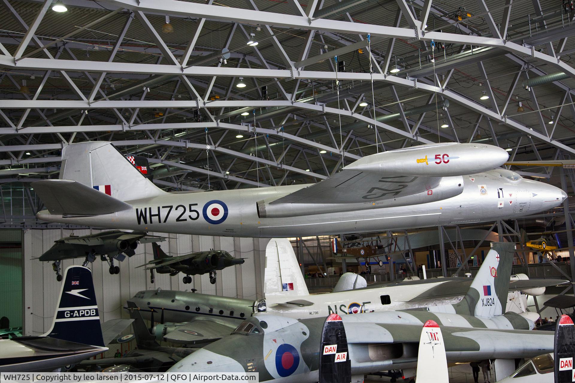 WH725, 1953 English Electric Canberra B.2 C/N EEP71206, Duxford 12.7.2015