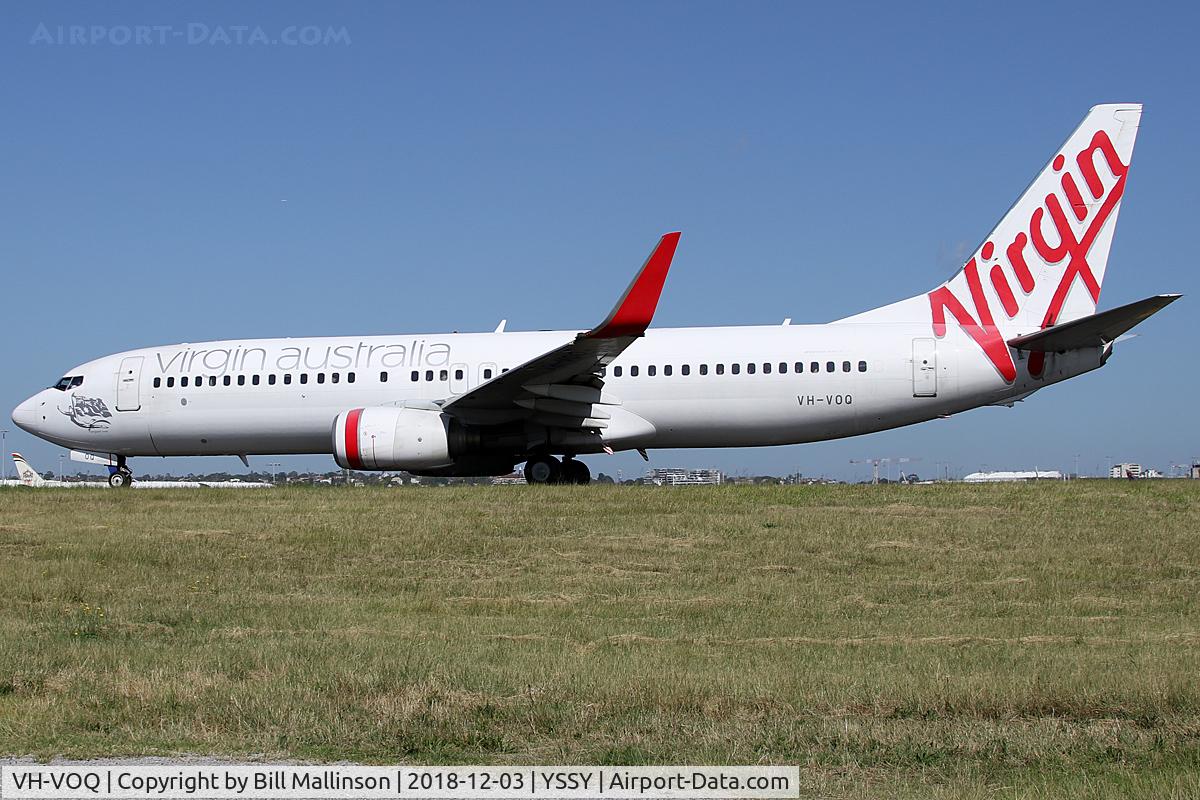 VH-VOQ, 2003 Boeing 737-8FE C/N 33798, TAXI TO 34R