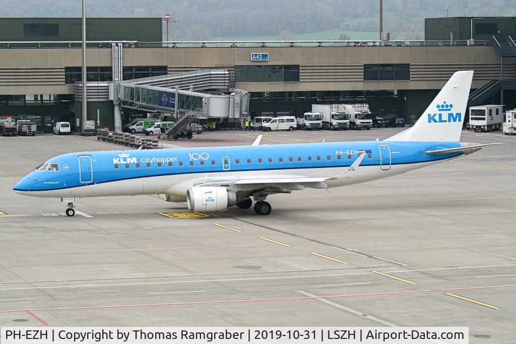 PH-EZH, 2009 Embraer 190LR (ERJ-190-100LR) C/N 19000319, KLM cityhopper Embraer 190