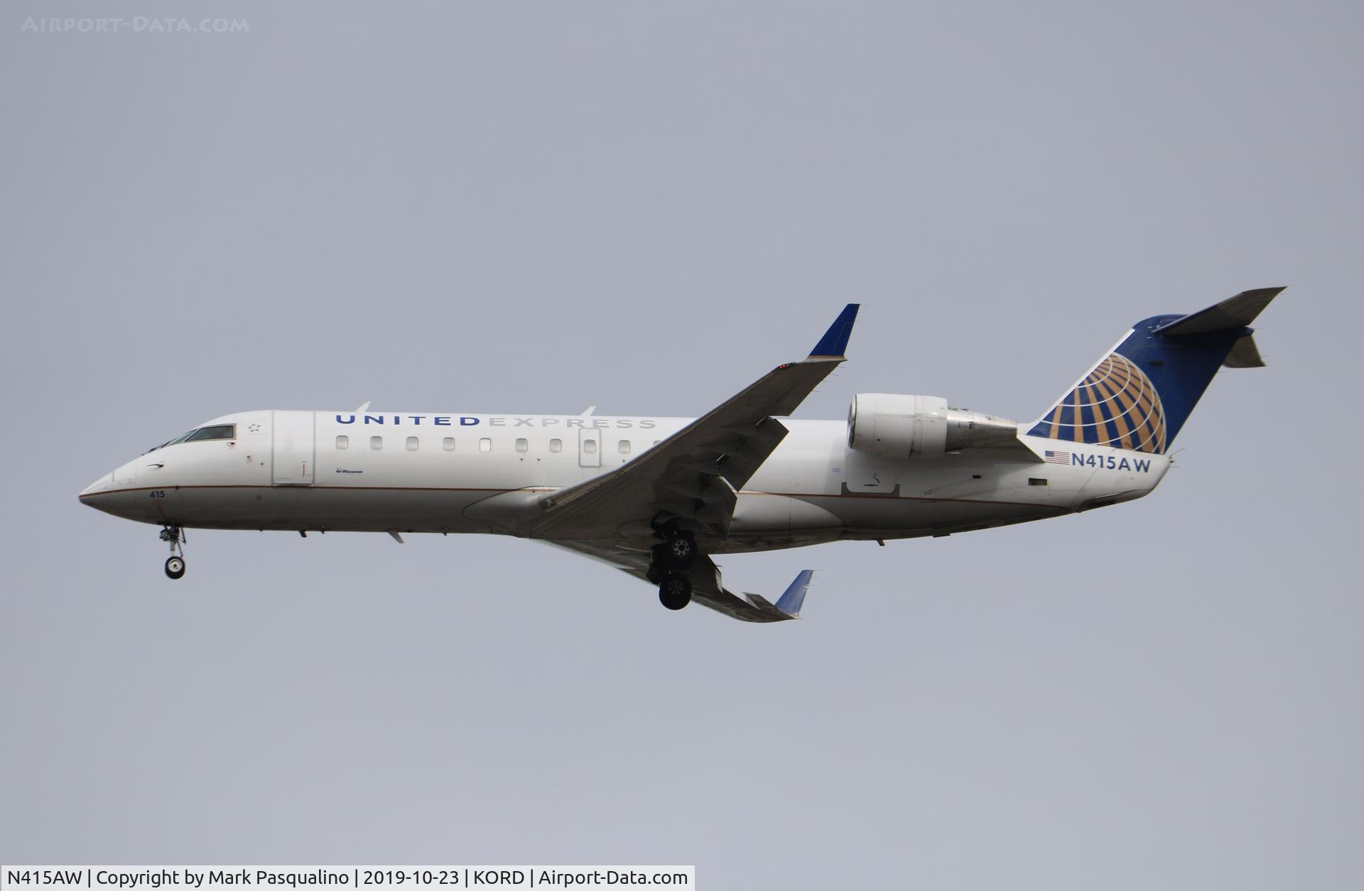 N415AW, 2001 Bombardier CRJ-200LR (CL-600-2B19) C/N 7593, CL-600-2B19