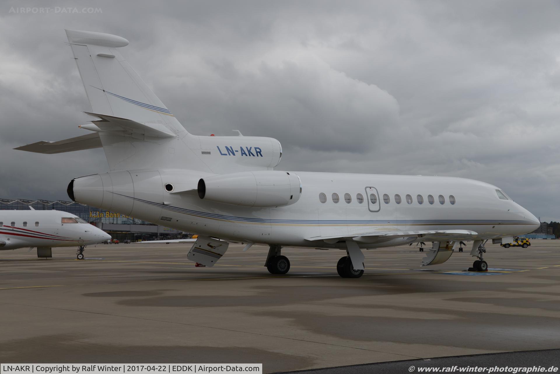 LN-AKR, 2007 Dassault Falcon 900EX C/N 185, Dassault Falcon 900EX - VIA Sundt Air Management - 185 - LN-AKR - 22.04.2017 - CGN