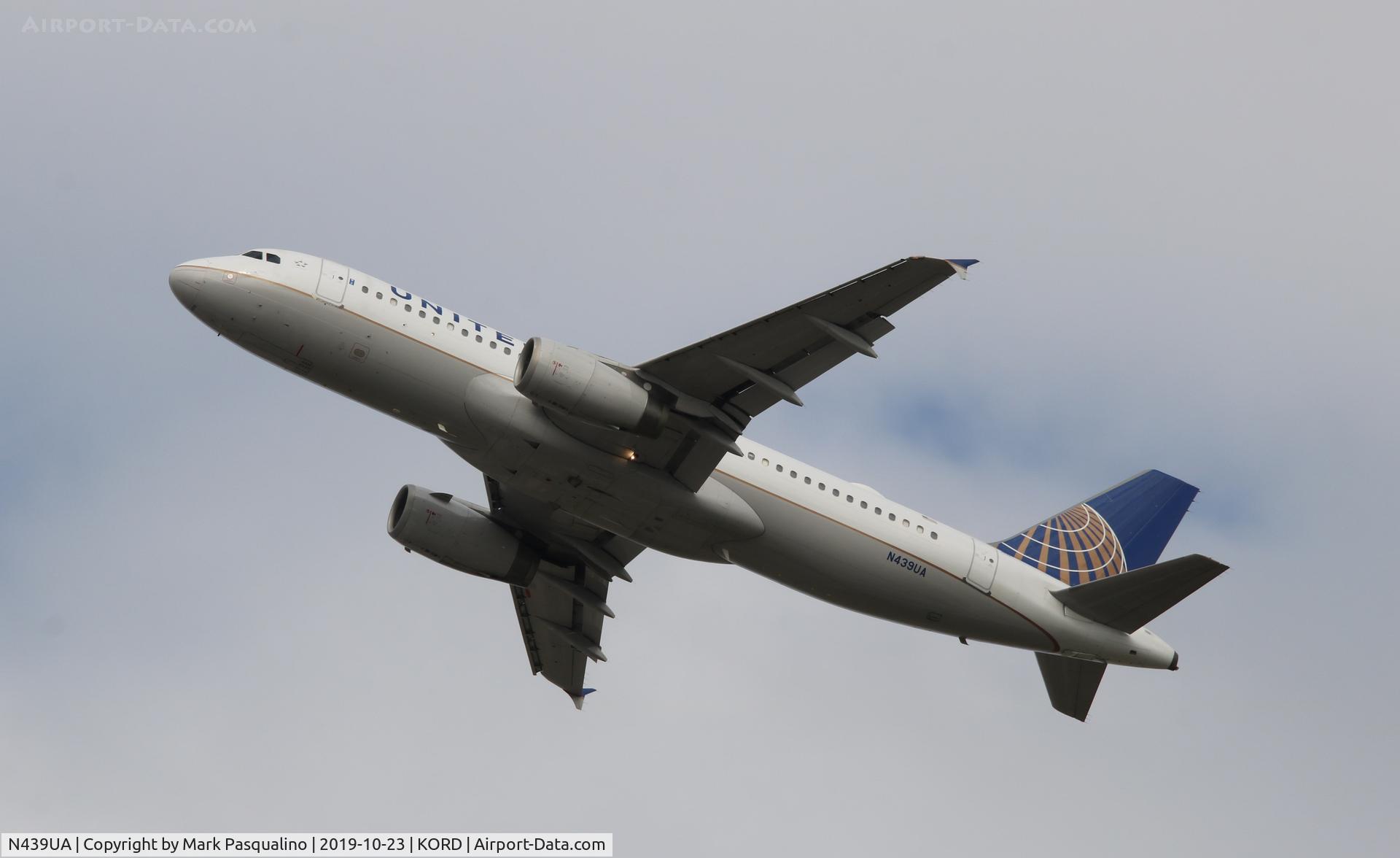 N439UA, 1997 Airbus A320-232 C/N 683, Airbus A320-232