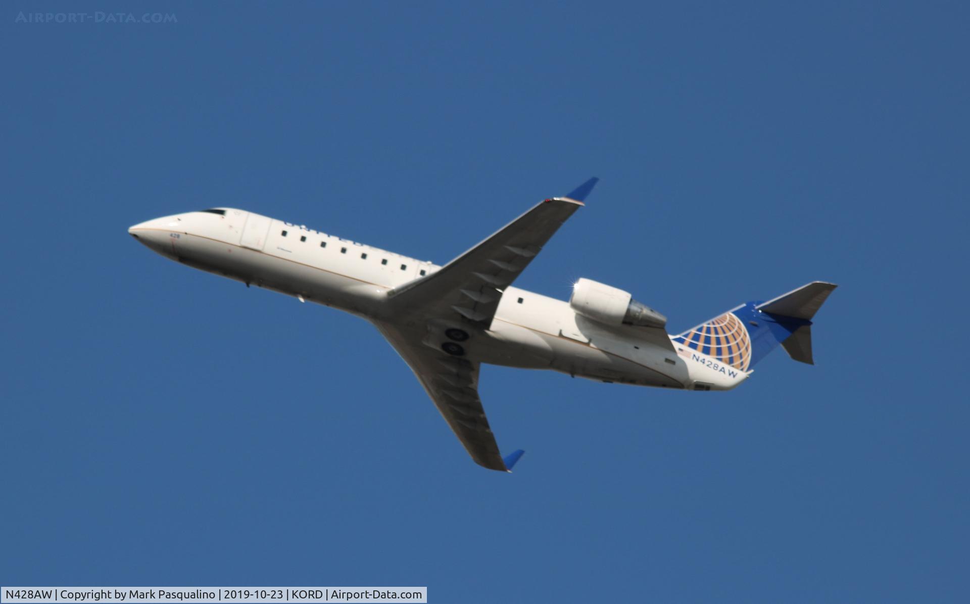 N428AW, 2002 Bombardier CRJ-200LR (CL-600-2B19) C/N 7695, CL-600-2B19