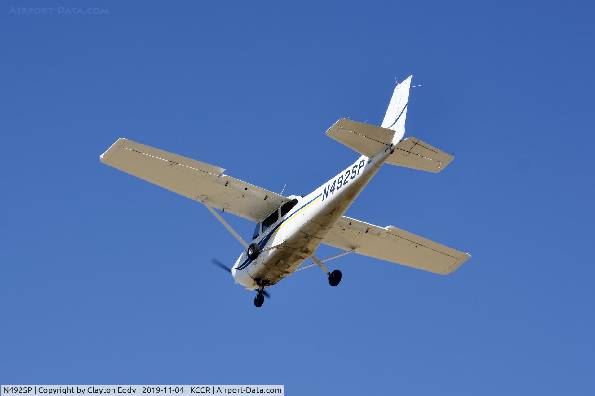 N492SP, 1998 Cessna 172S C/N 172S8033, Buchanan Field Concord California 2019.