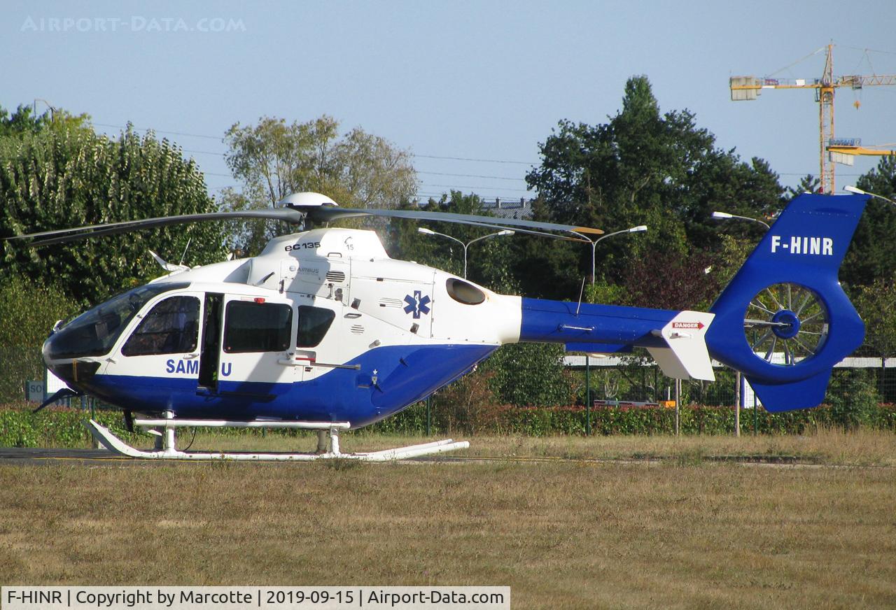 F-HINR, 2003 Eurocopter EC-135T-2 C/N 0272, Leased by SAMU 37. Taken at Trousseau hospital, Tours.