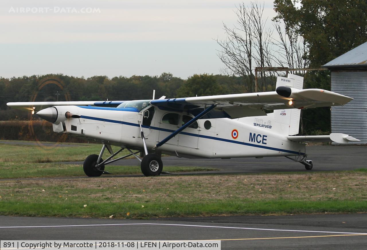 891, 1992 Pilatus PC-6/B2-H4 Turbo Porter C/N 891, F-MMCE.