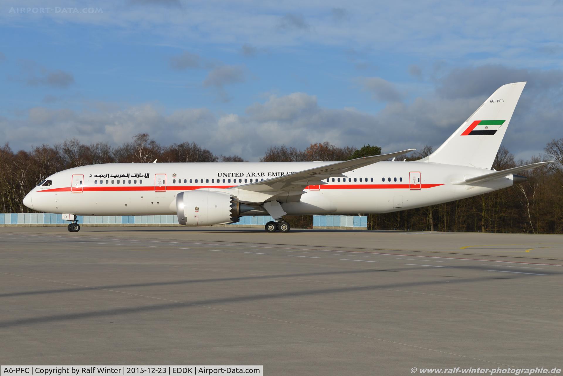 A6-PFC, 2013 Boeing 787-8 Dreamliner C/N 35303, Boeing 787-8 Dreamliner - MO AUH Abu Dhabi Amiri Flight 'Al Dhafra' - 35303 - A6-PFC - 23.12.2015 - CGN